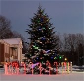 Holiday decorations at Town Hall